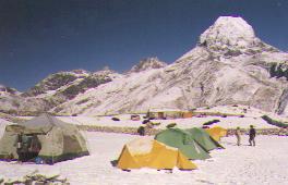 Nepal Treks, Nepal Camping Treks - Annapurna, Everest, Kailas, Manasalu, Kanchenjunga, Mustang, Dolpo, Humla, Rara Lake, Nepal Organized Treks. 